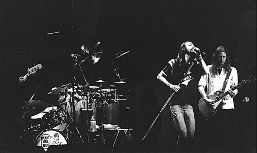Black Crowes at Robinson Auditorium '96 (photo by Sitton)
